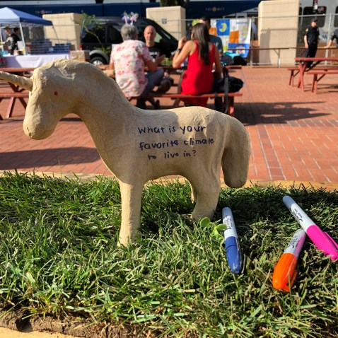 87E00767-194D-47C1-B124-4718013731E5